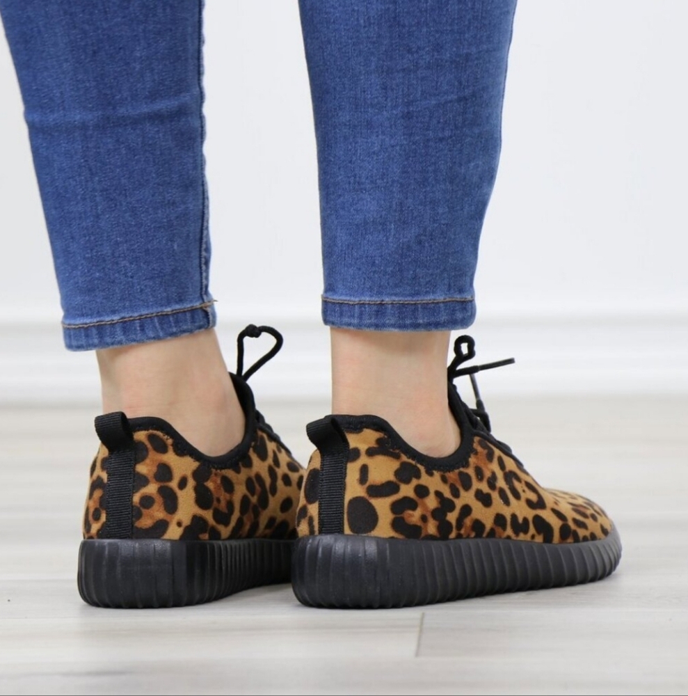 Leopard Animal Print Womens Fashion Comfort Walking Sneakers Shoes Size 6 - Picture 7 of 9